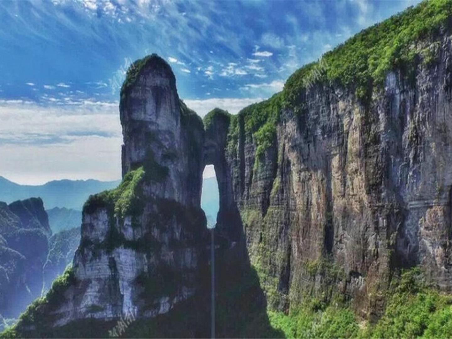 Zhangjiajie Dreamway Hotel - Free Pick Up Service Екстериор снимка