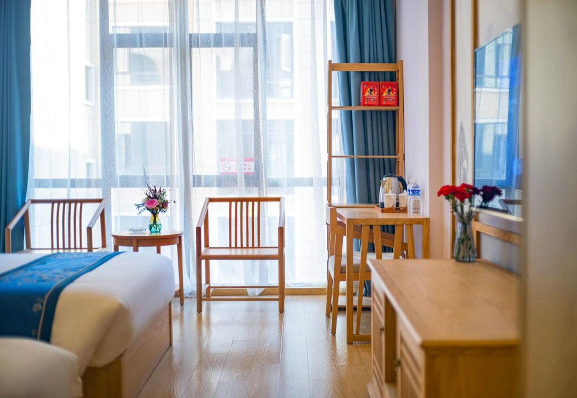 Zhangjiajie Dreamway Hotel - Free Pick Up Service Екстериор снимка