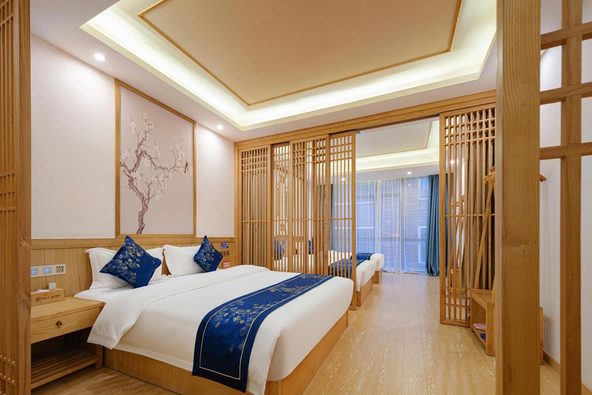 Zhangjiajie Dreamway Hotel - Free Pick Up Service Екстериор снимка